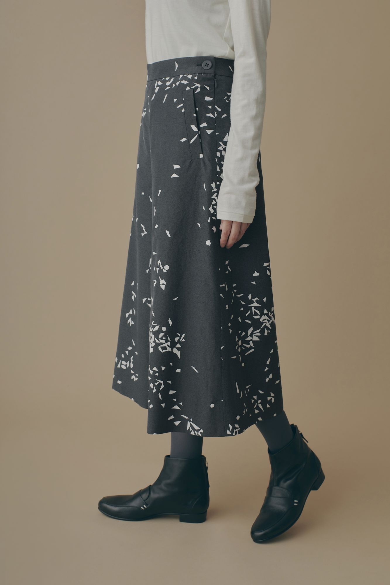 star snow キュロットパンツ - minä perhonen