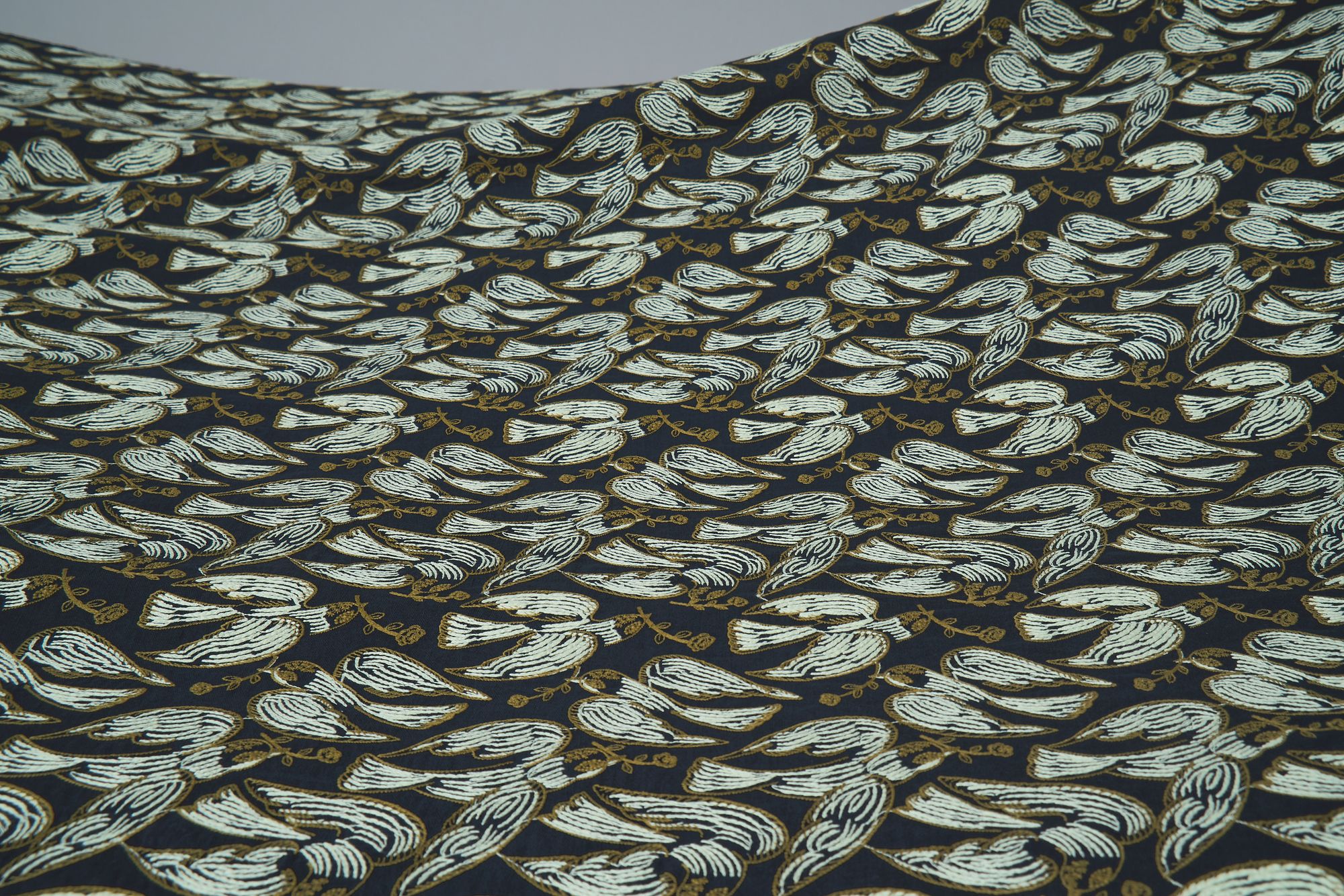 ミナペルホネン penne cushion following day ミナペルホネン penne cushion following day