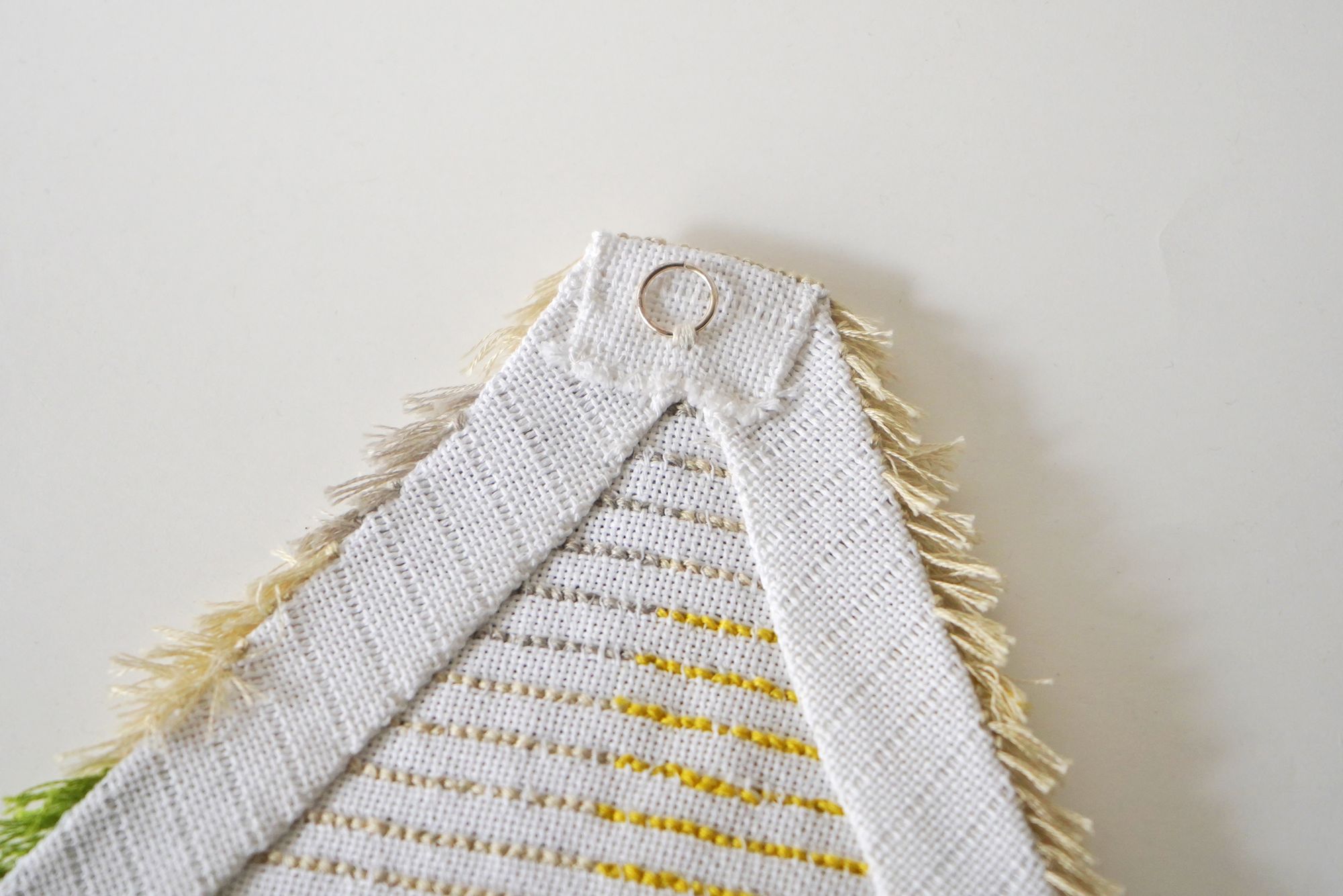 textile wall rug - minä perhonen