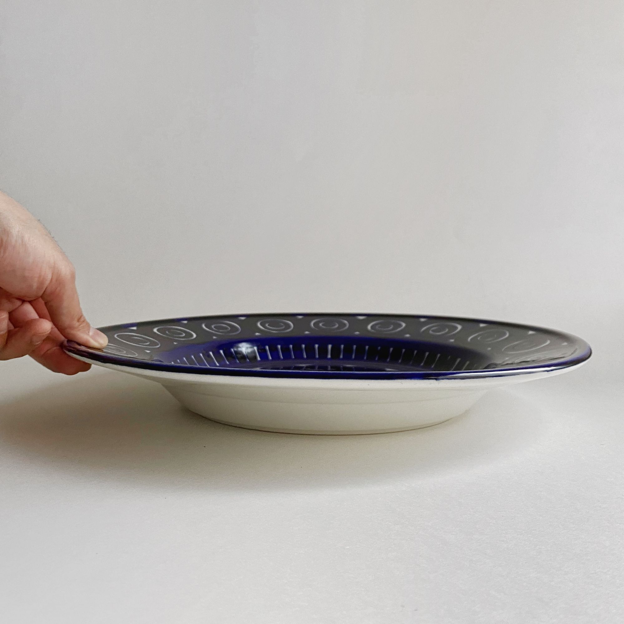 Valencia Deep Platter 36cm - minä perhonen