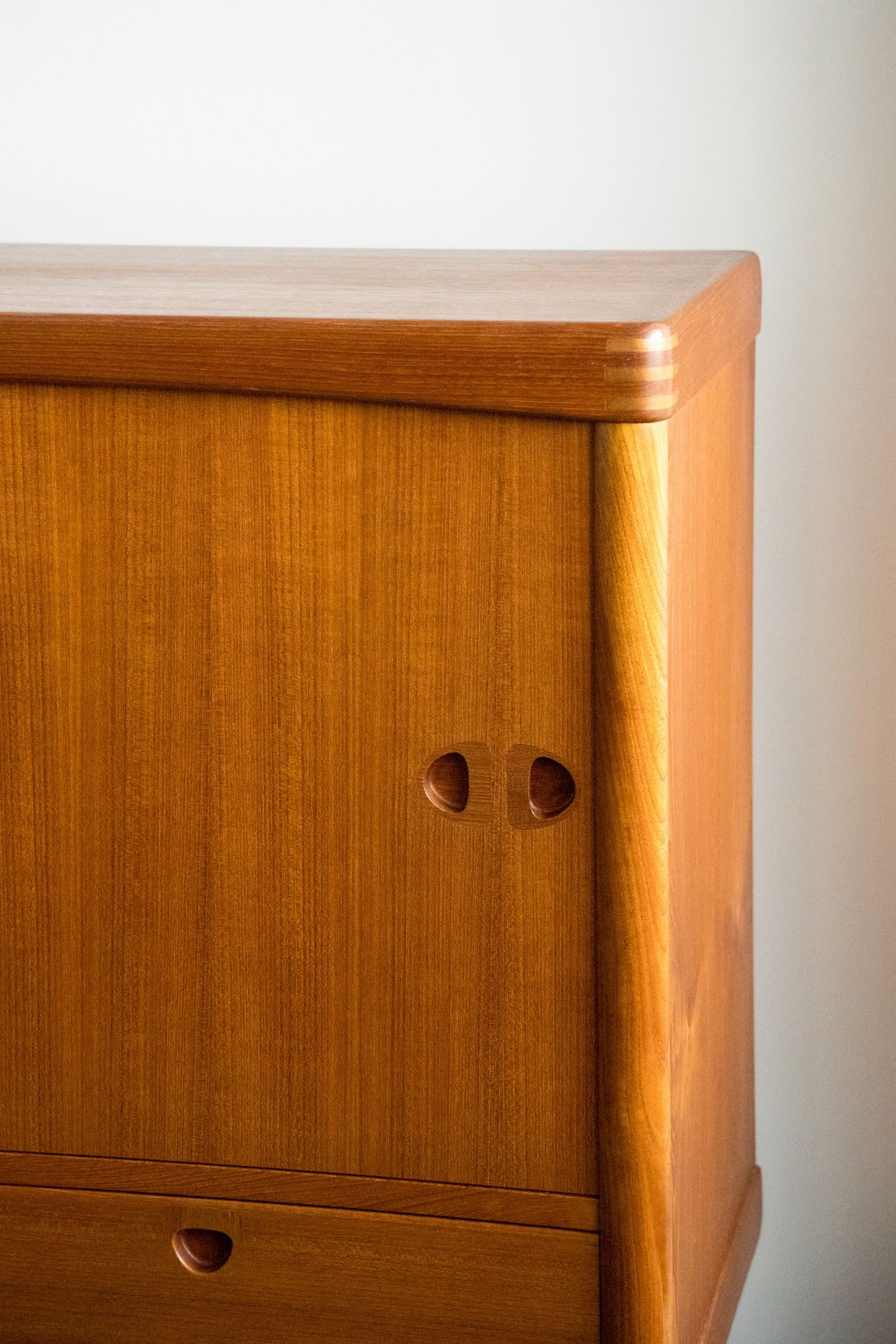 Bramin Sideboard - minä perhonen