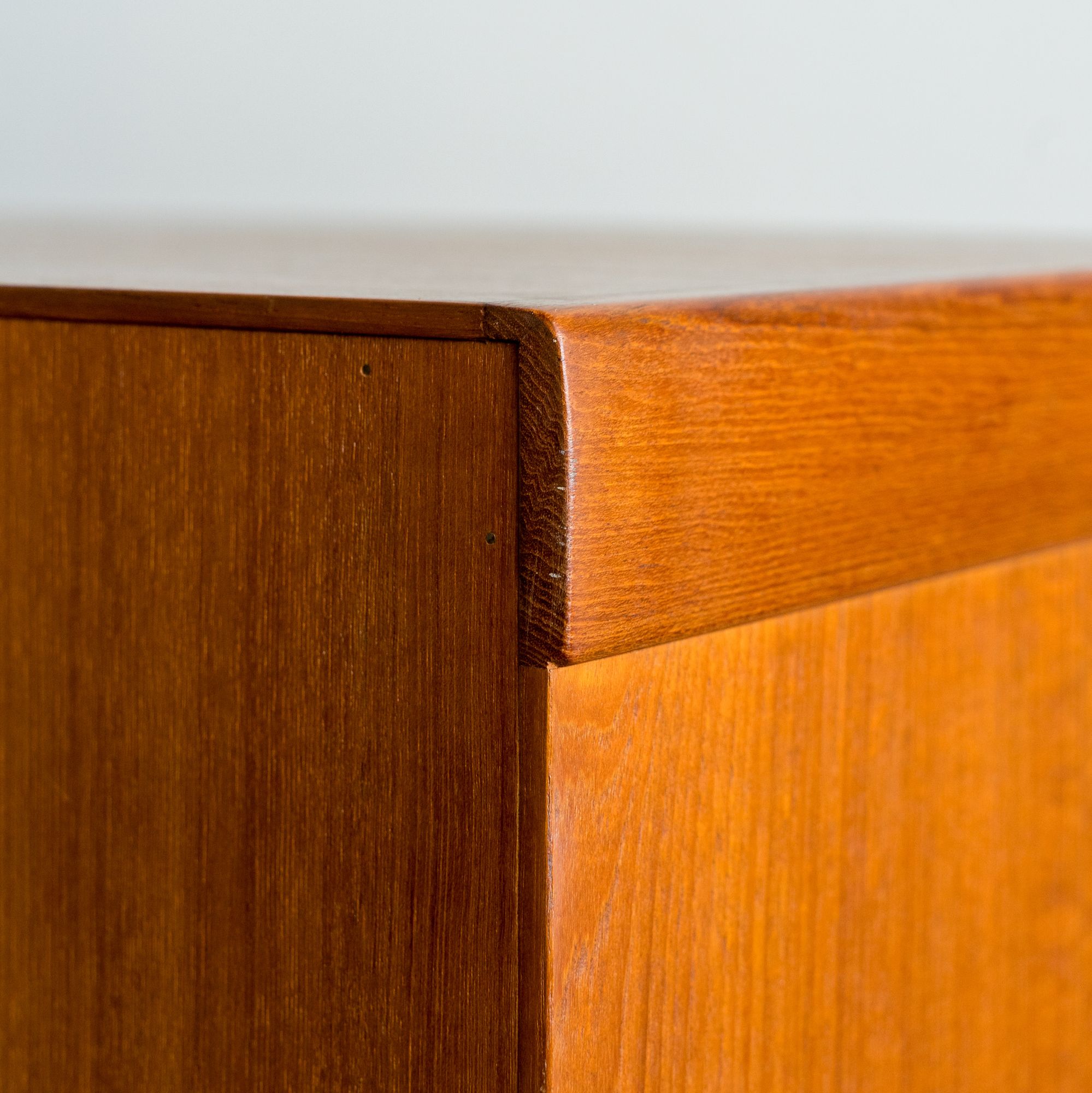 Bramin Sideboard - minä perhonen