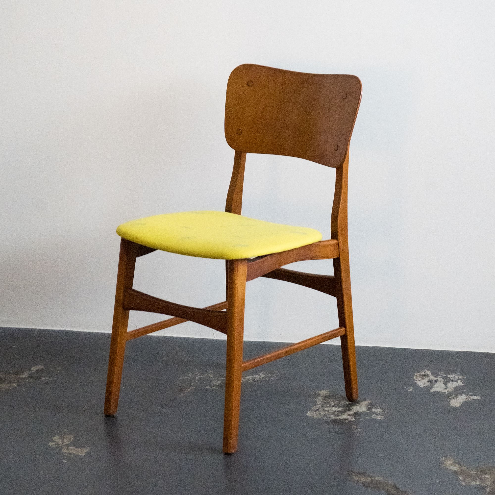 ミナペルホネン生地使用　木製チェア　choucho choucho Dining Chair - minä perhonen