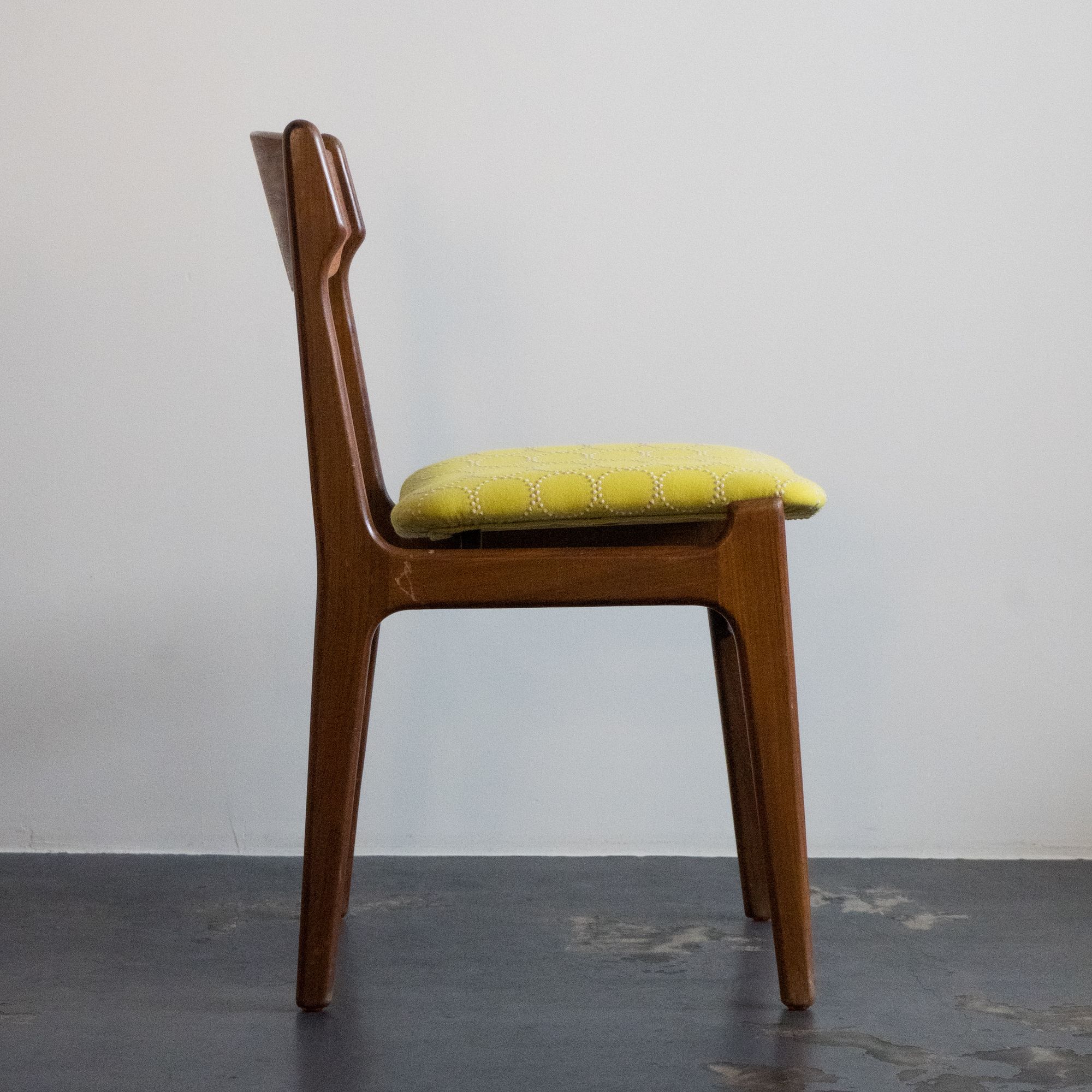 tambourine Dining Chair - minä perhonen