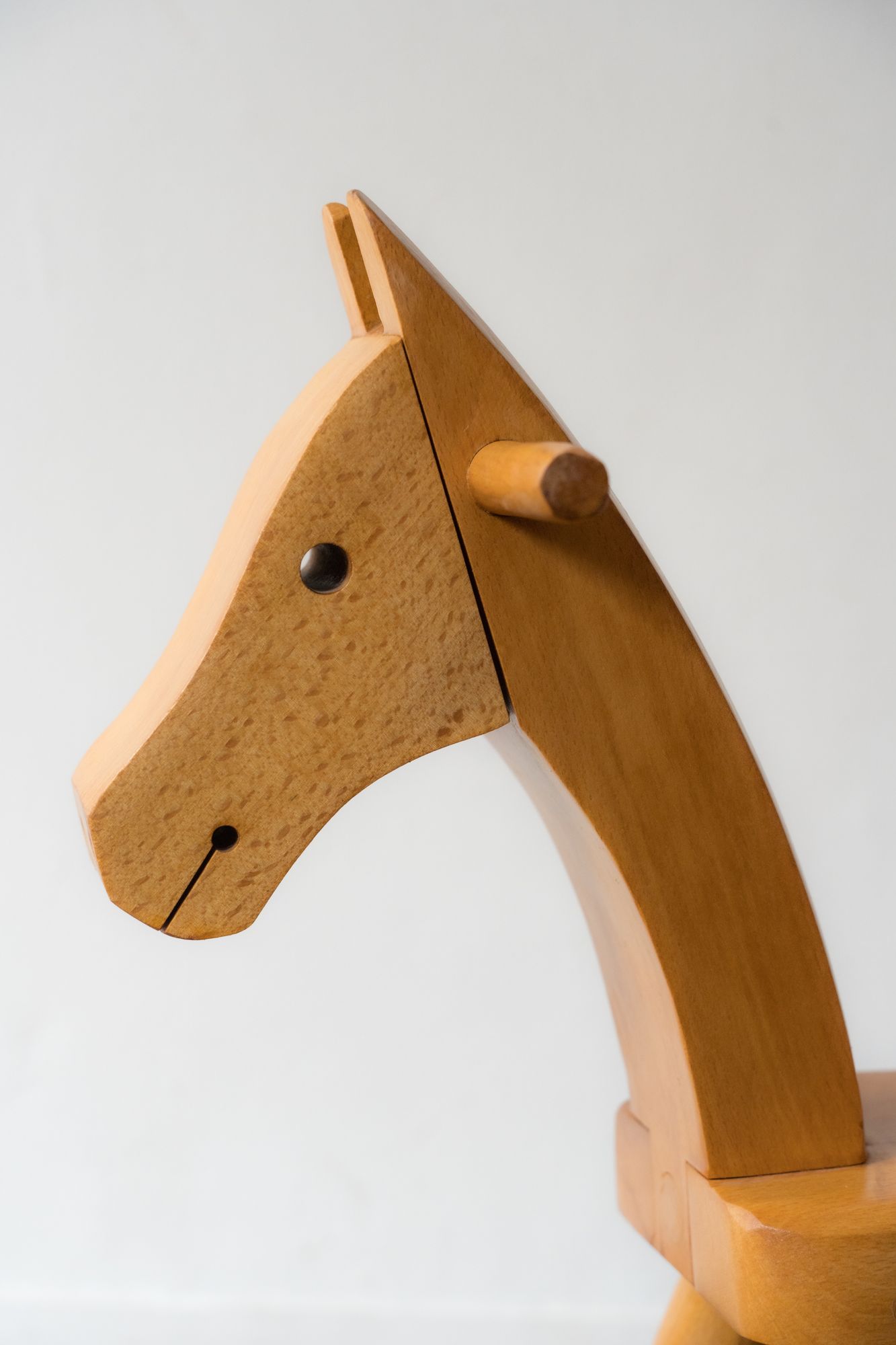 Rocking Horse - minä perhonen