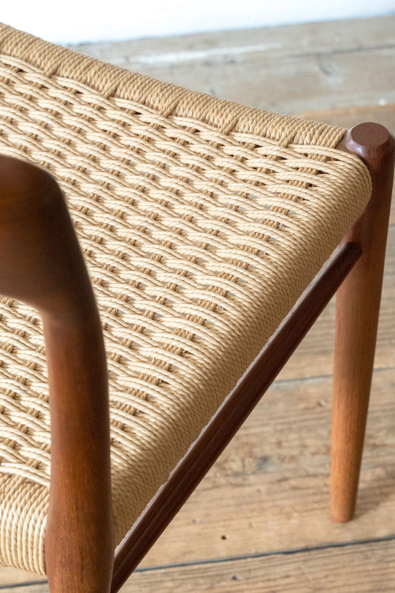 J. L. Møller model 75 Chair - minä perhonen