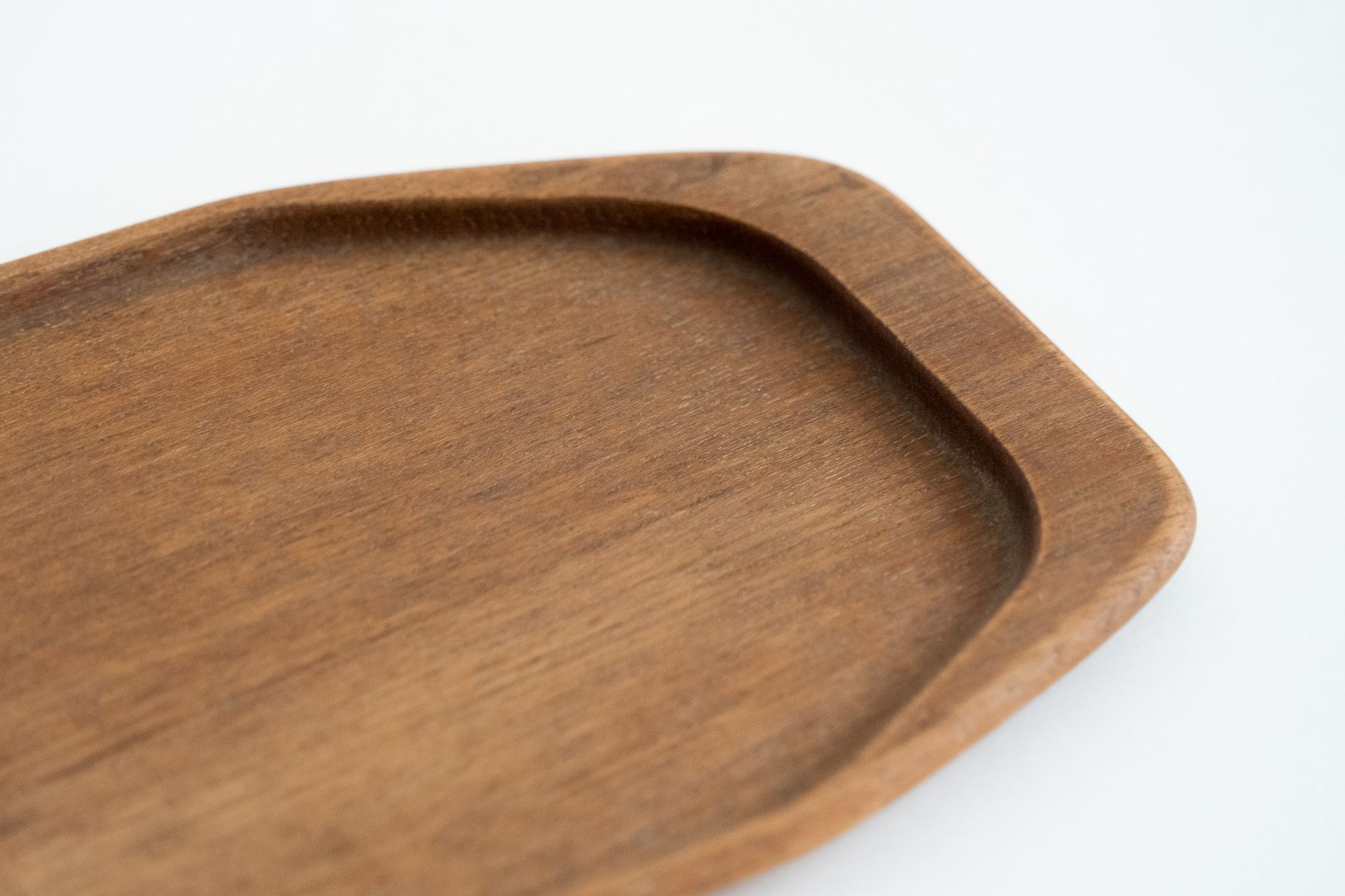 Tray 37cm - minä perhonen