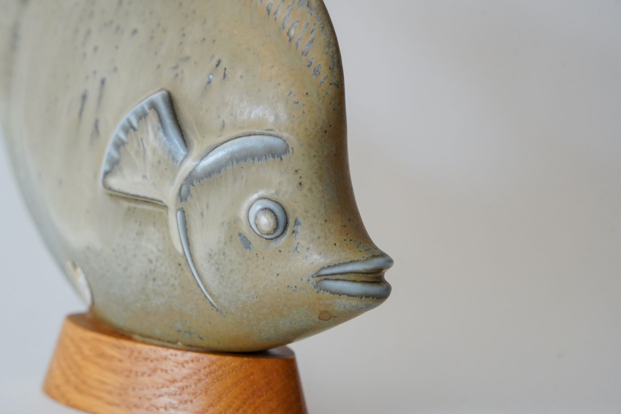 Rörstrand Fish - minä perhonen