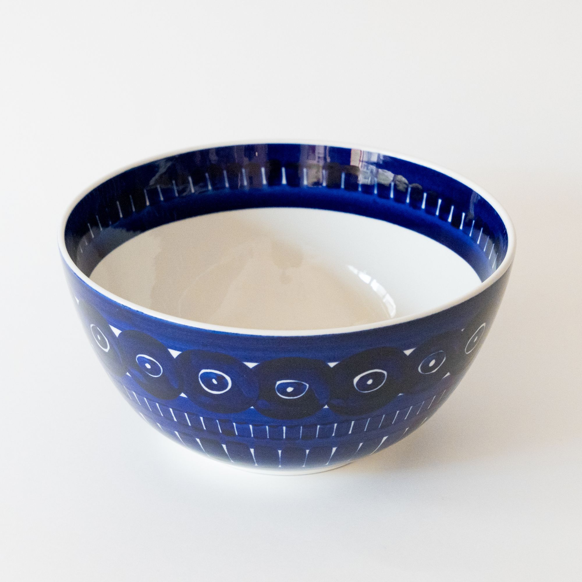 Valencia Serving Bowl - minä perhonen