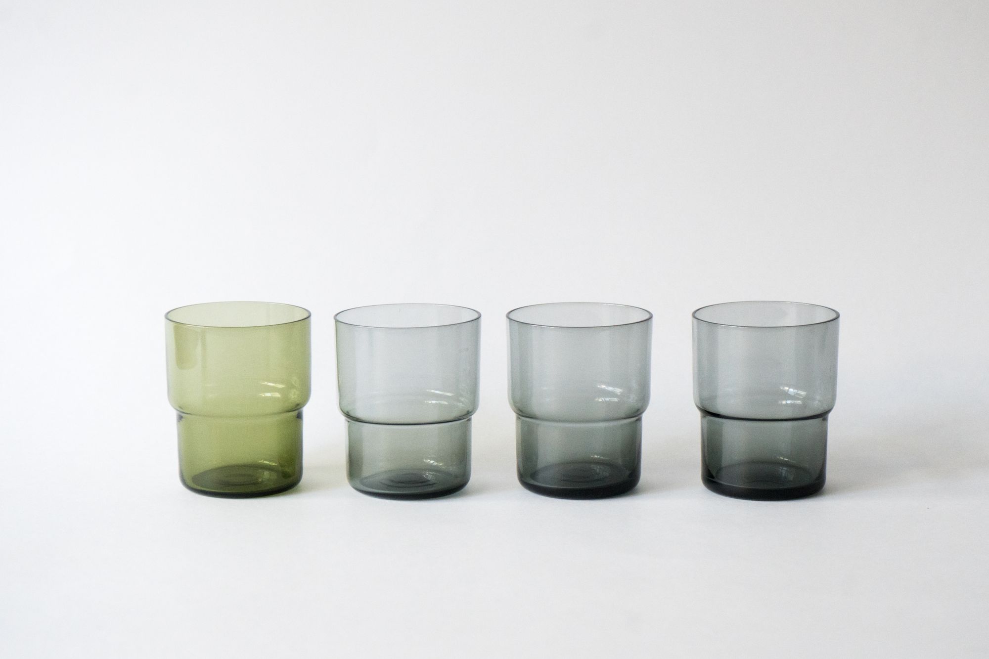 Nuutajarvi Stacking Glass - minä perhonen