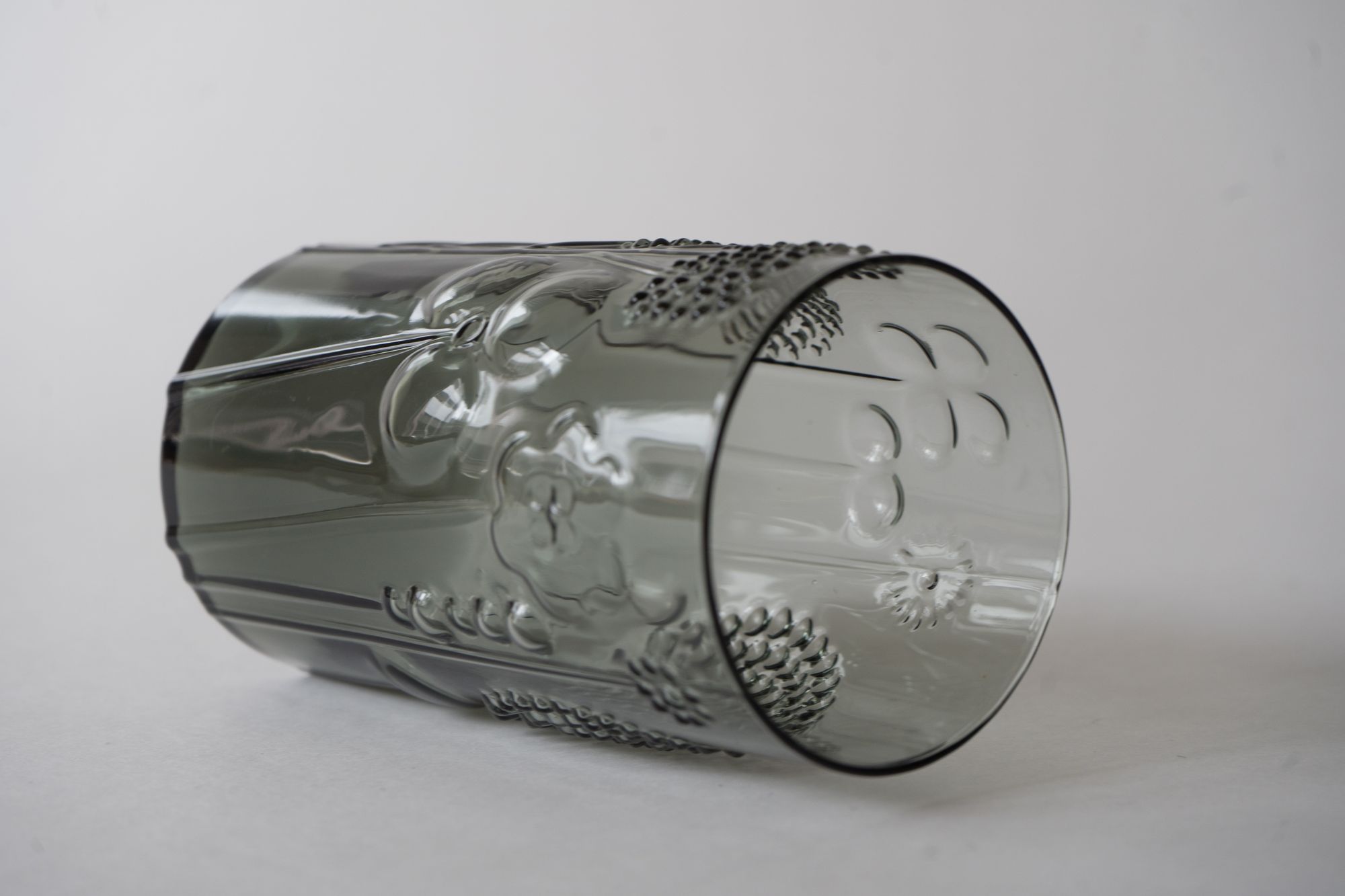 Flora Glass - minä perhonen