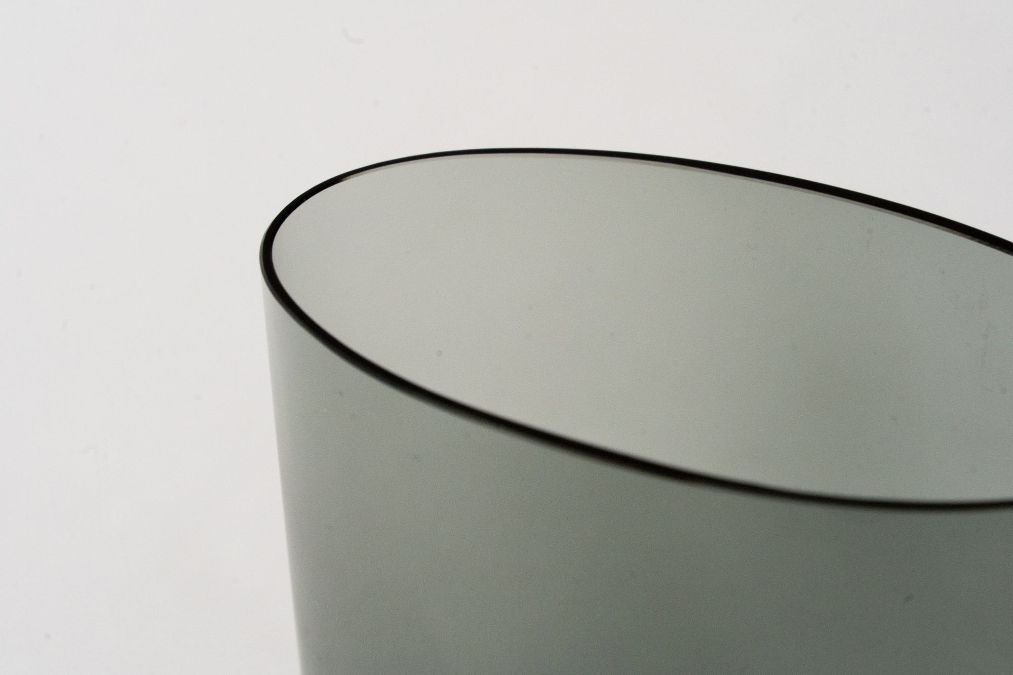 SH142 Vase - minä perhonen
