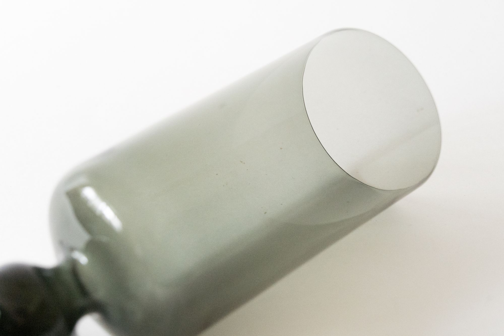 3407 Vase - minä perhonen