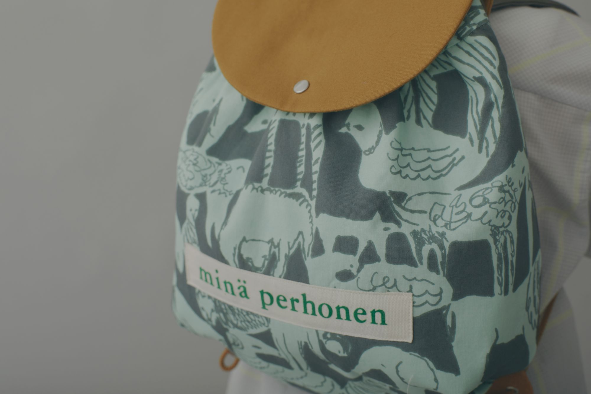 life puzzle リュック - minä perhonen