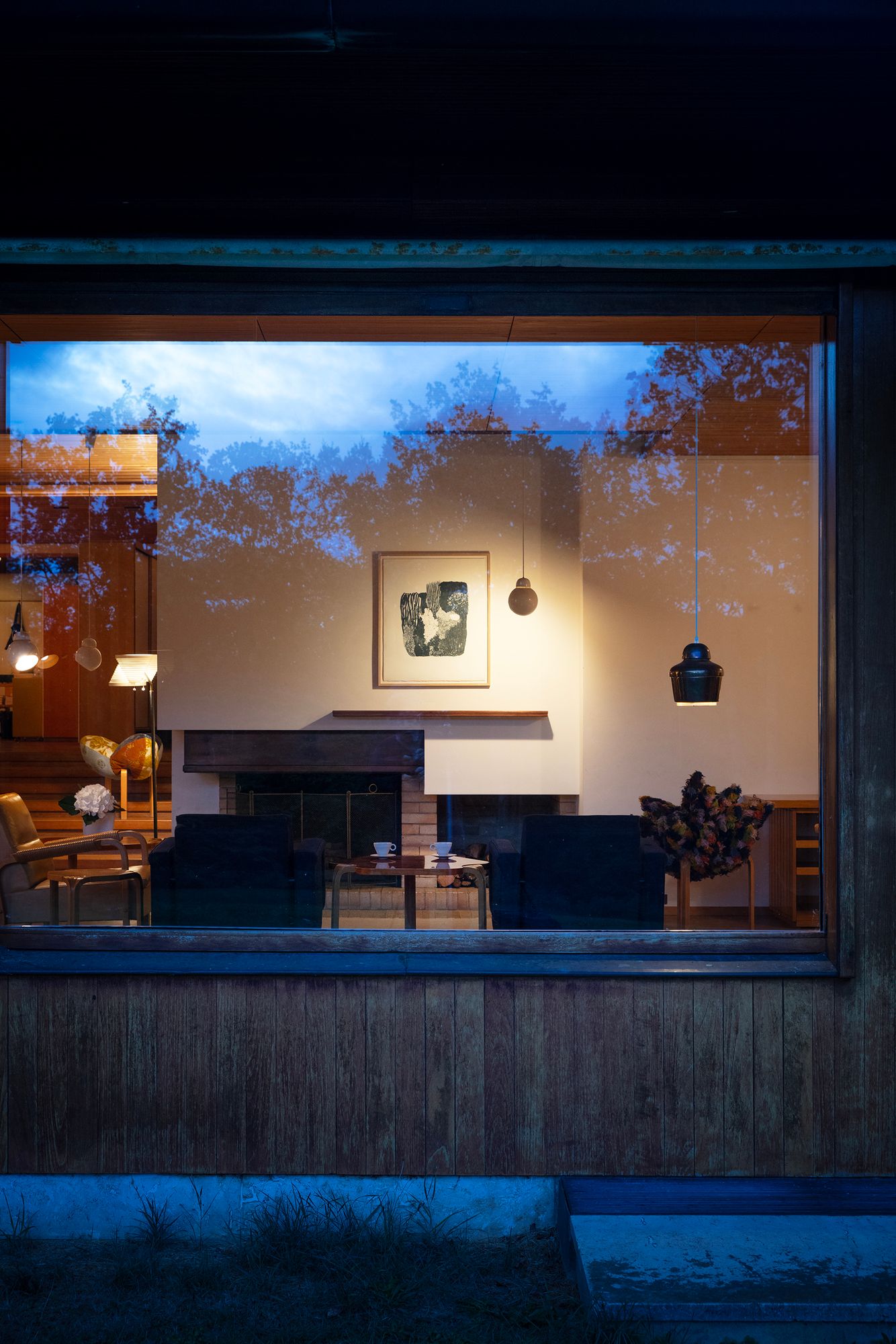 Hall & Living room - minä perhonen