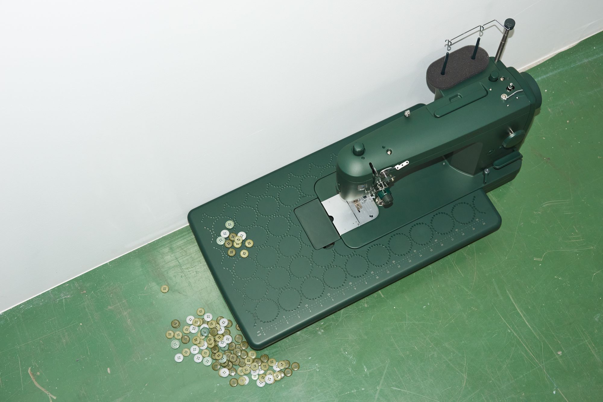 tambourine sewing machine - minä perhonen