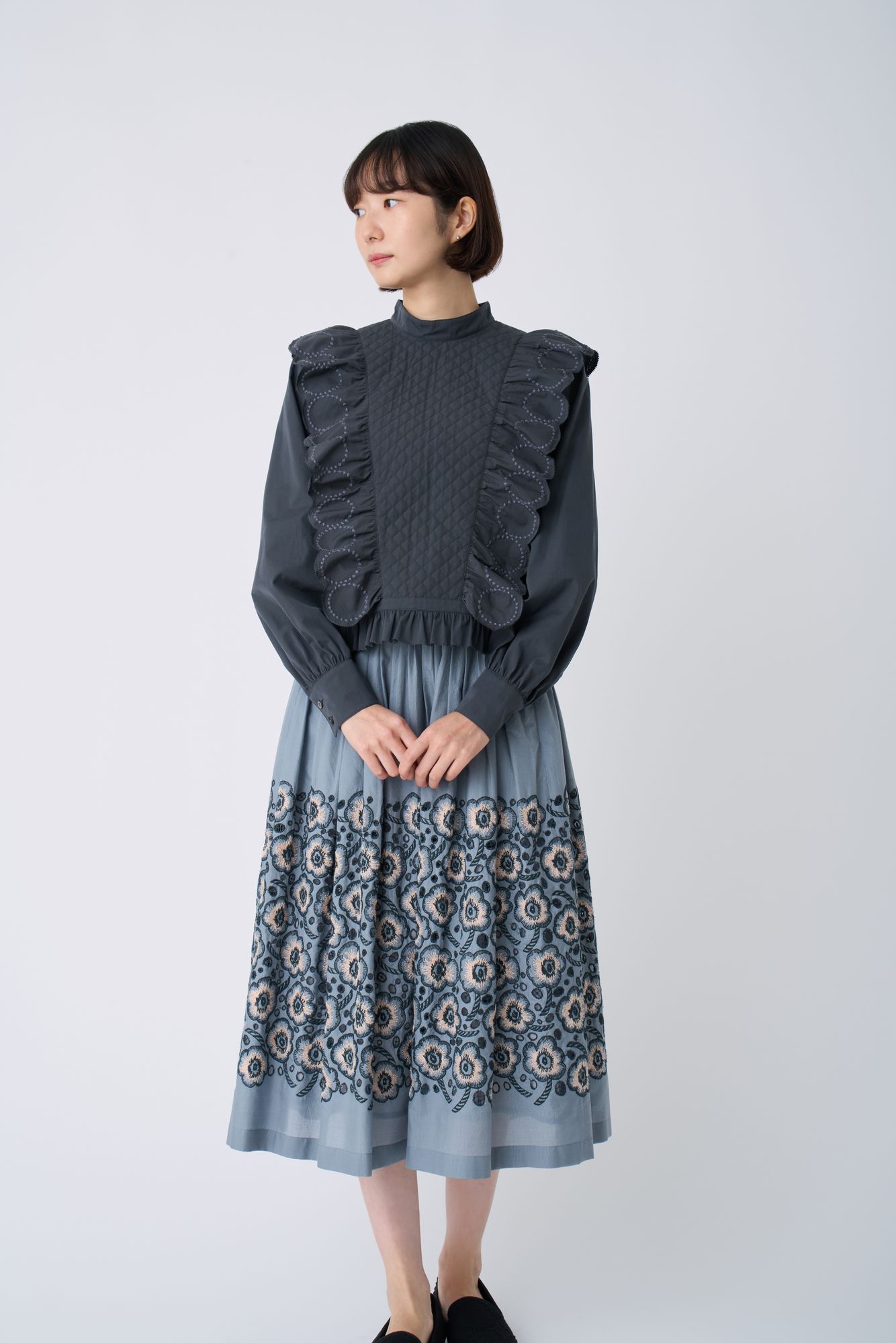 無気力　今月限り！新品！　ミナペルホネン　タンバリン　チュニックブラウス tambourine ブラウス - minä perhonen