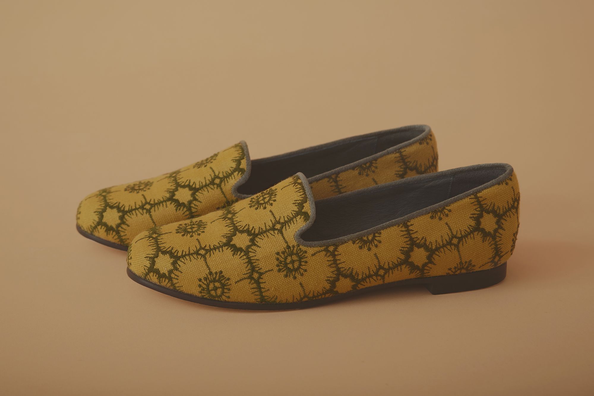 anemone シューズ - minä perhonen