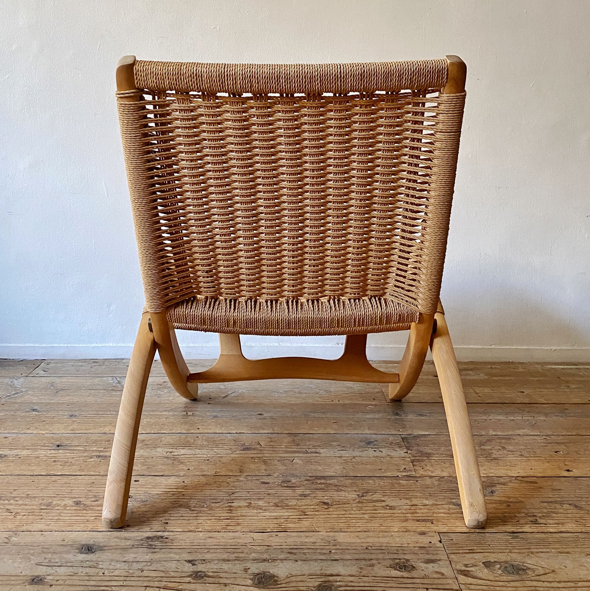 Folding Chair - minä perhonen
