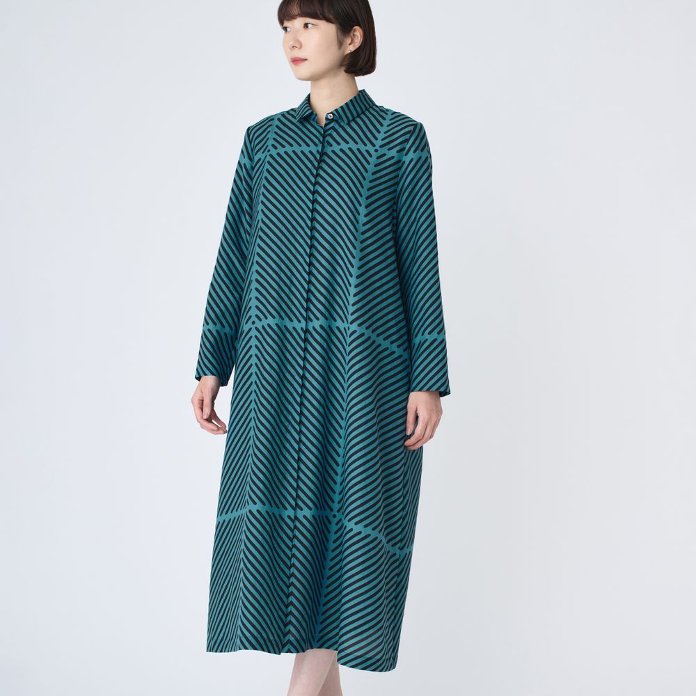 美品♡ミナペルホネン フレアスリーブ ワンピース hanayuki ネイビー Online Store - minä perhonen