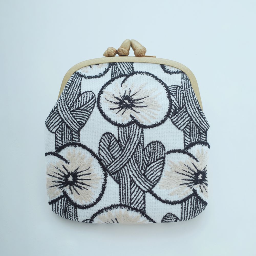 hanakaze cuddle purse - minä perhonen