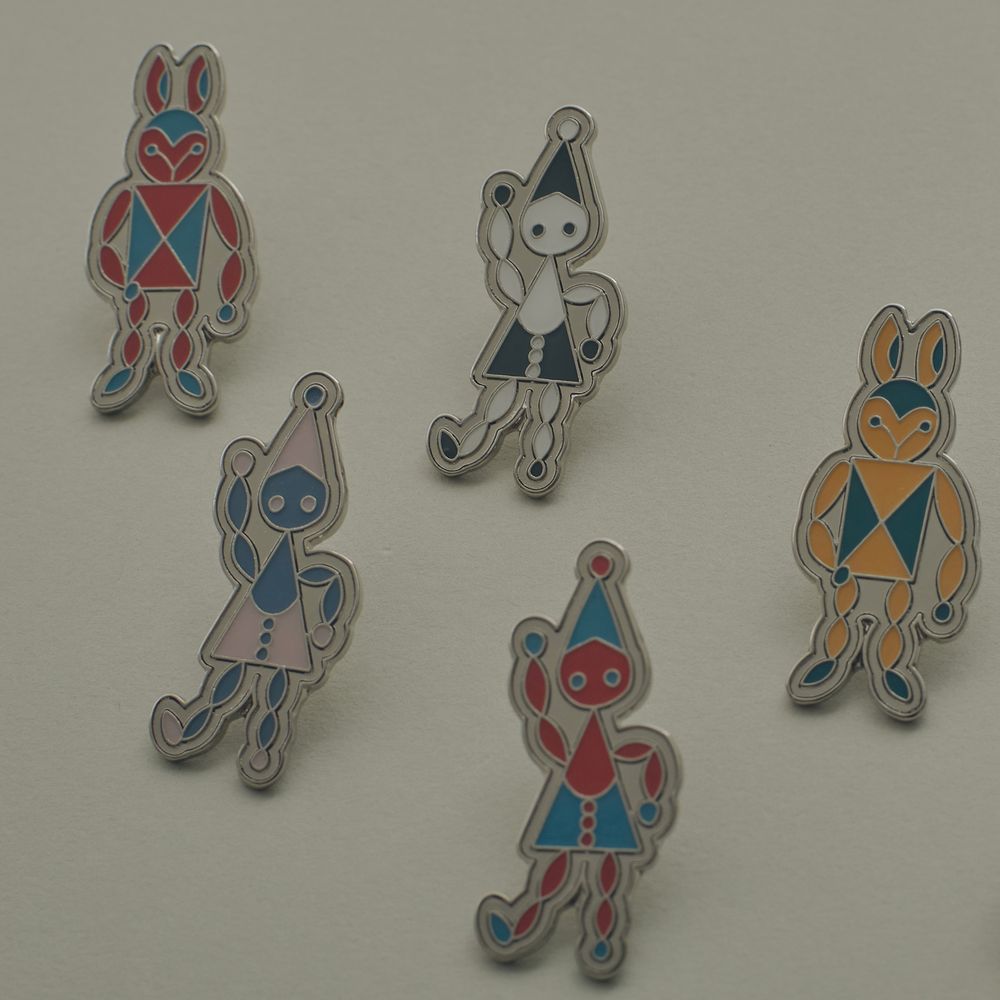 A.B.Cミナペルホネン bow ブローチ　おまけ付き fun ピンブローチ - minä perhonen