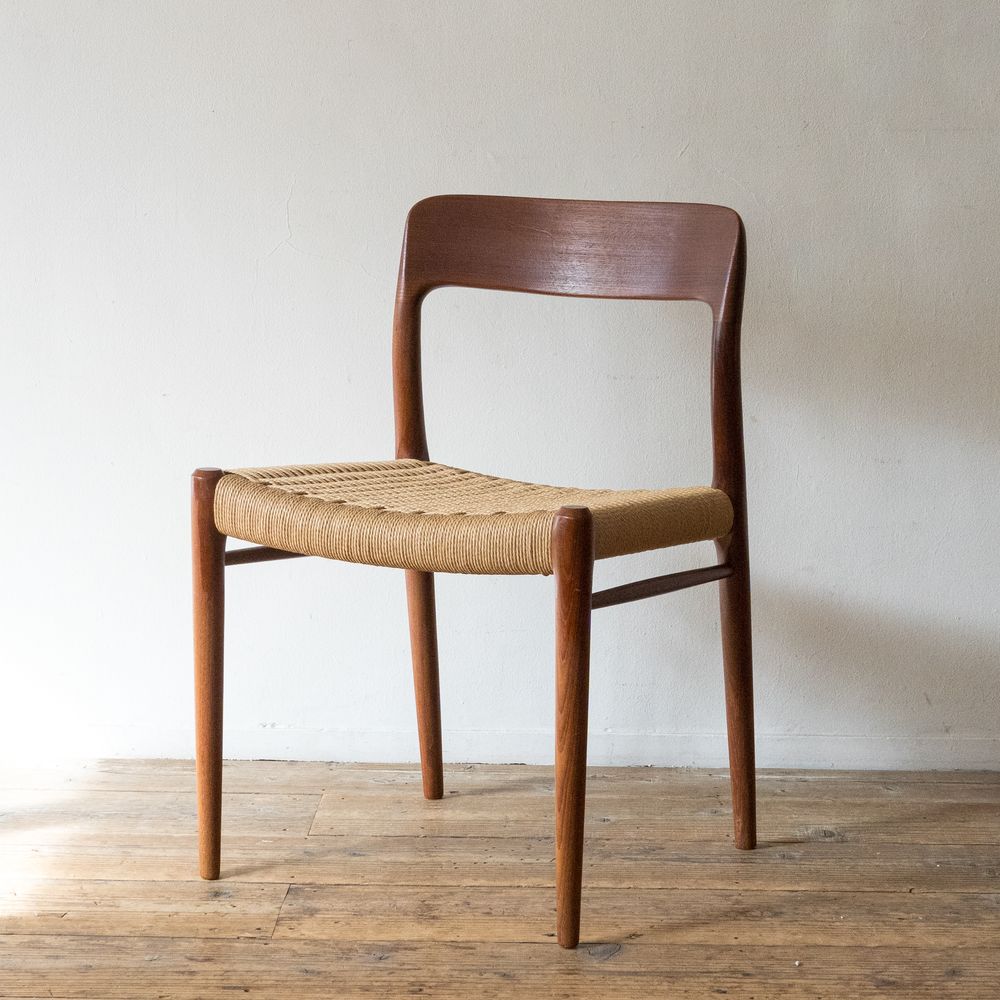 Niels Moller Model 75 チーク モラー　Yチェア　ウェグナー J. L. Møller Model 75 Chair - minä perhonen