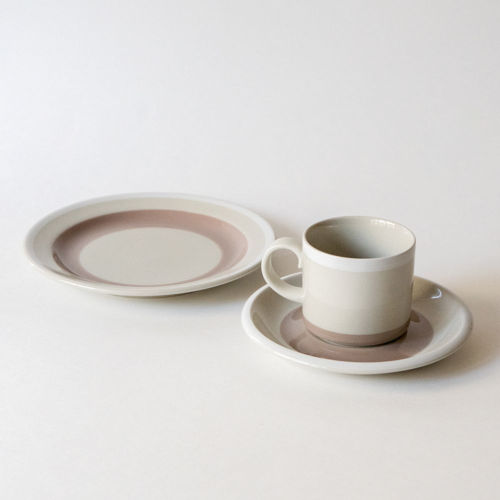 Tupa Trio Set (Coffee Cup, Saucer & Side Plate) - minä perhonen