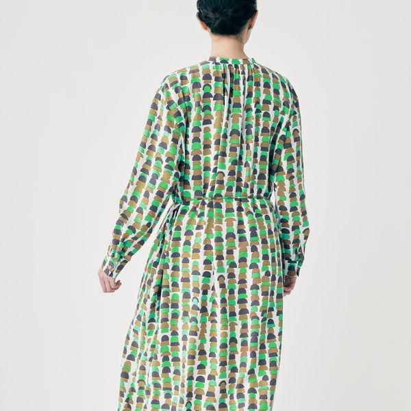 rocherギャザードレス