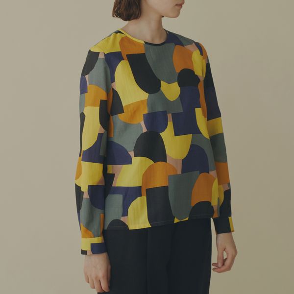 river bedブラウス