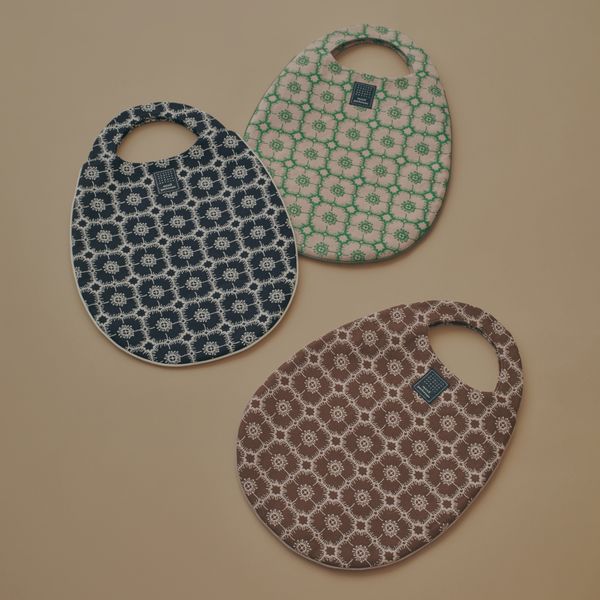 Bags - minä perhonen