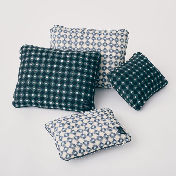 kukka kakkugnocchi cushion