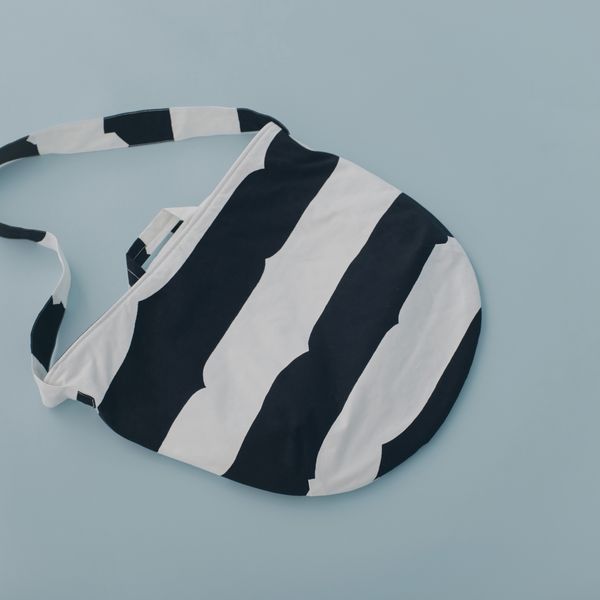 little waveショルダーバッグ