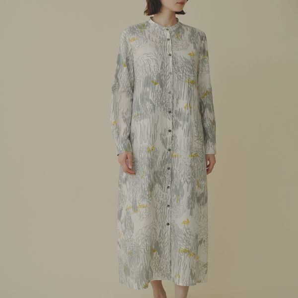 cache-cacheスタンドカラードレス