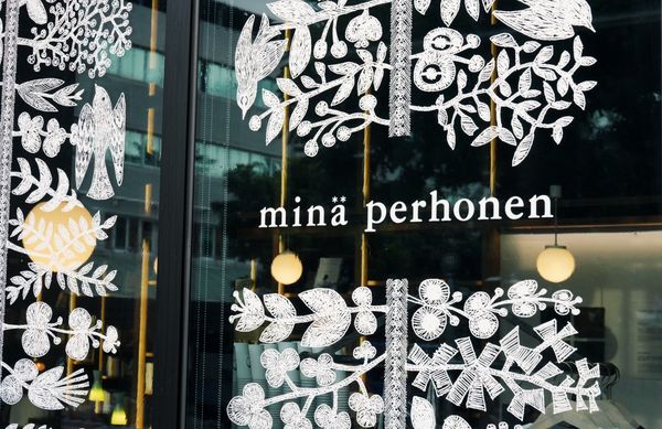 News - minä perhonen