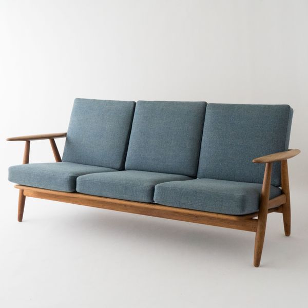 GETAMAGE240 3-Seater Sofa