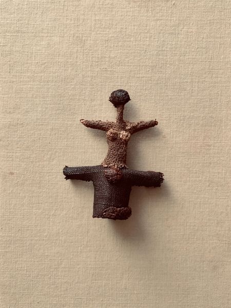 News - minä perhonen