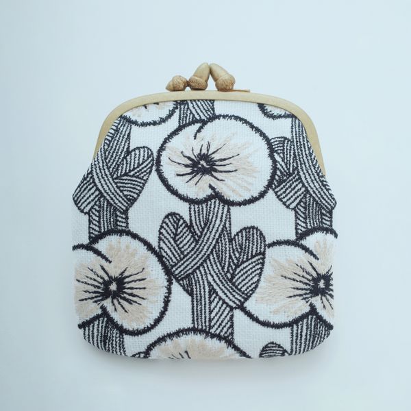 hanakazecuddle purse