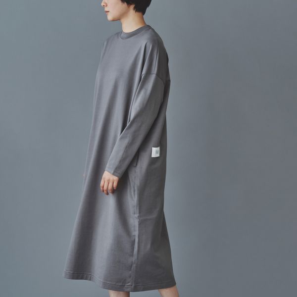 järviカットソードレス