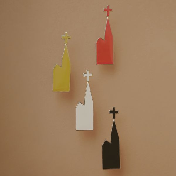 forest villageピンブローチ