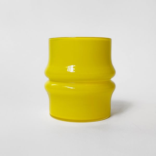 LiekkiraitaYellow Tumbler