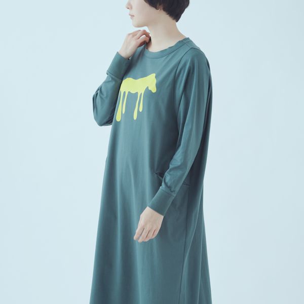 liquideロングスリーブカットソードレス