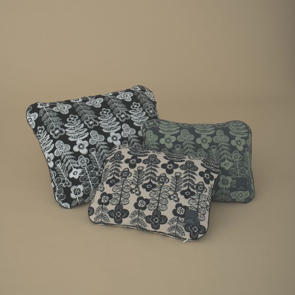 swing gardengnocchi cushion