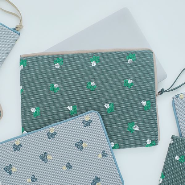 light berrypc pal / tablet pal