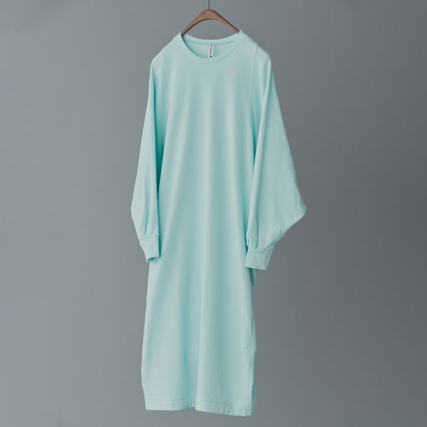 duneカットソードレス