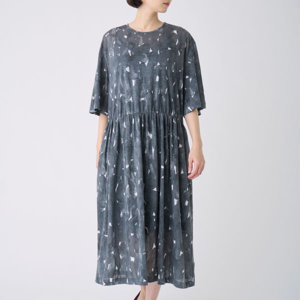 pensaatカットソードレス