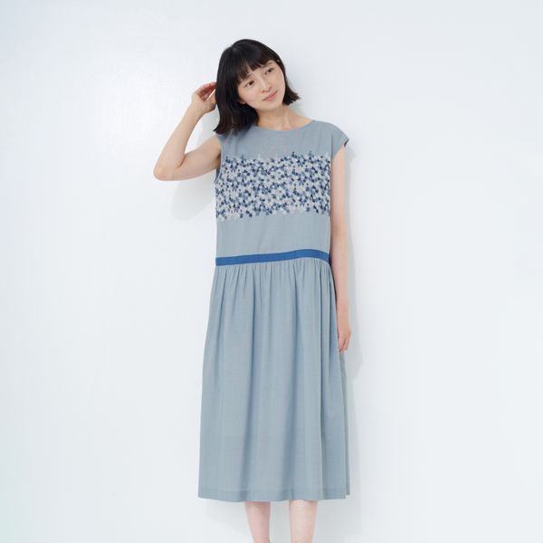 star gardenフレンチスリーブドレス