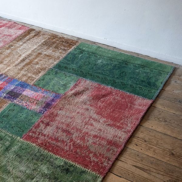 Patchwork RugRed / Green Mix