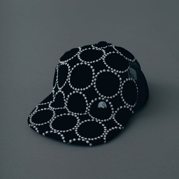 “tambourine”で縫い包んだ野球帽