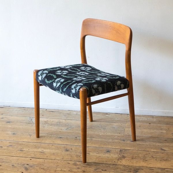 northern flowerModel 75 Chair